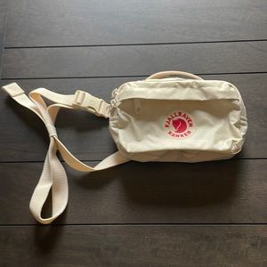 Fjallraven Kanken Fanny Pack/Crossbody